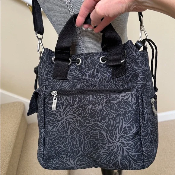 Baggallini Charcoal Floral Crossbody Bag. (Modern EWY Drawstring Bag) - Picture 3 of 16